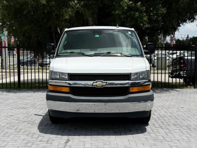 chevrolet express passenger 2020 1GAZGPFG5L1213288 image chevrolet express passenger 2020 1GAZGPFG5L1213288 image